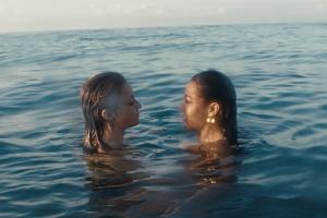 Tuvojas septembris/ ES / 30'